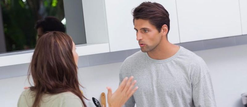 Pídale a su pareja que limpie su desorden