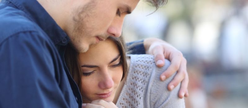 20 σημάδια ότι δεν θέλει να χωρίσει μαζί σου