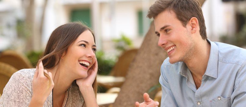 Wenn Sie Ihre Beziehung offiziell machen, können Sie nicht mehr flirten